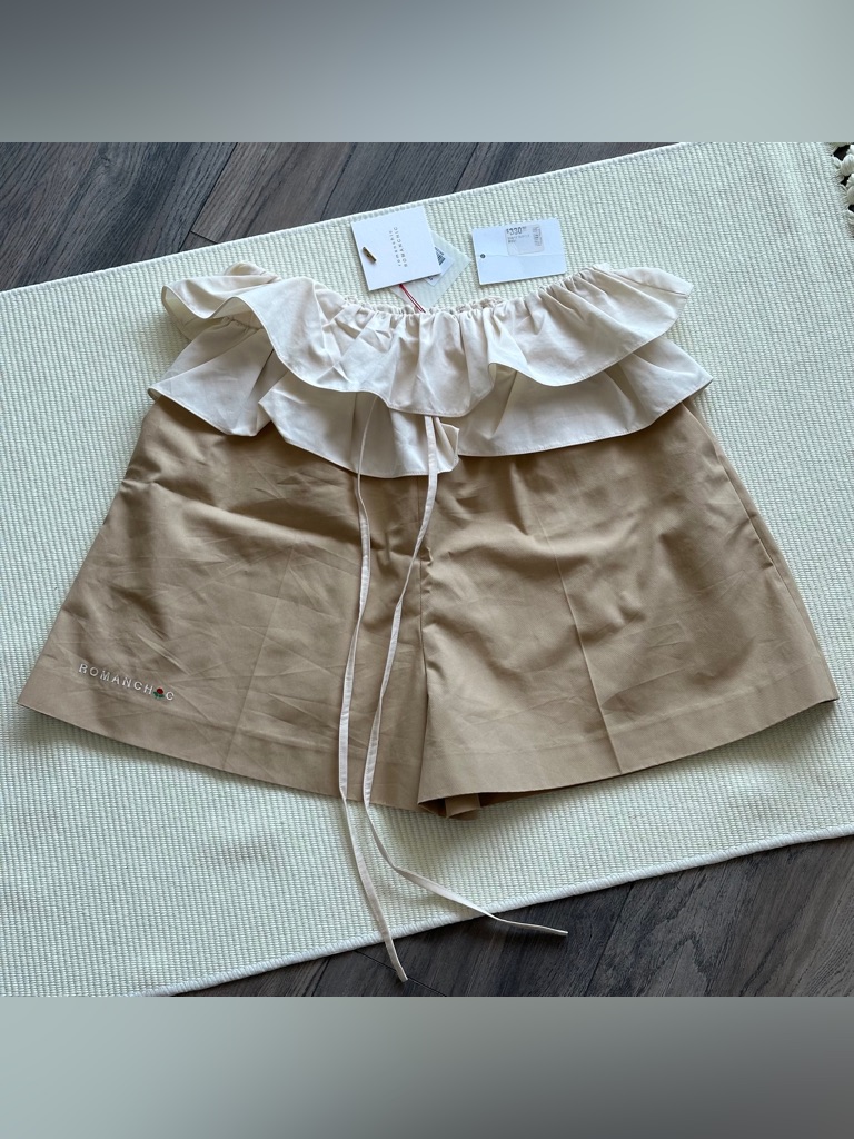 Romanchic Beige Ruffle Shorts